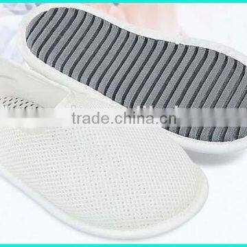 Breathable air mesh fabric for shoes