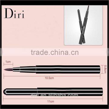 New design synthetic hair cosmetic lip brush