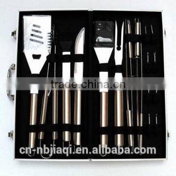 18-Piece Stainless-Steel Barbecue Set with Storage Case