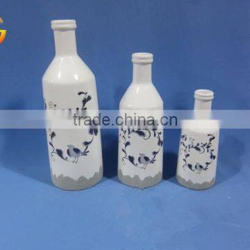 Hot Selling Ceramic White Glossy Flower Urn Decoration photo-3