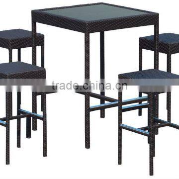 Garnet Bar table and stools L80603-4