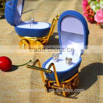 Adroable Blue Velvet Baby Stroller Antique Style Ring Box photo-5