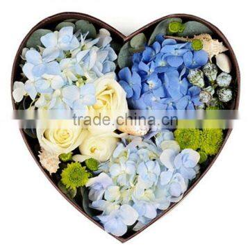 Heart Shaped Floral Foam Used for Flower Arrangement photo-4