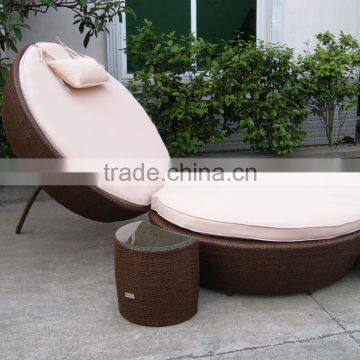 2pcs Apple Rattan Bed Set. photo-3