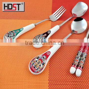 Eco-Friendly Feature and Ceramic Handle Fine Porcelain Dinner Set photo-4