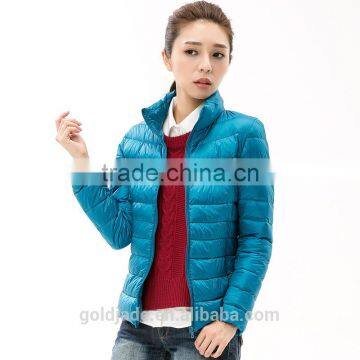 Wholesale Woman Ultra Light Down Jacket Winter Feather Weight Ladies Down Jacket photo-2