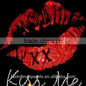kiss me rhinestone/crystal rhinestone