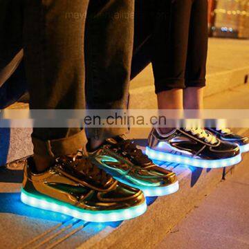Wholesale Shining Mirror Finish PU Leather Street Dance Night Club LED Shoes photo-3