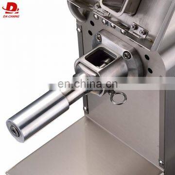 Home Use Mini Small Edible Sandalwood Essential Oil Making Machine photo-4