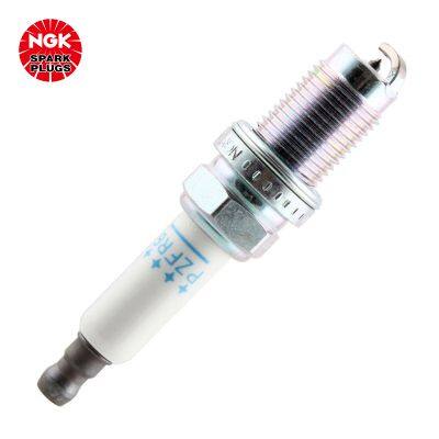 Wholesale Original Genuine NGK Spark Plug Double Platinum PZFR6R 5758 Car Engine Spark Plug for VW