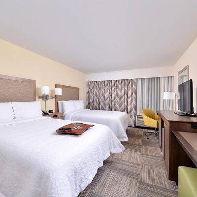 Modern Bedroom Furniture Storage Double Bed With USB Interface and Fabric Headboard Wooden Beds photo-3