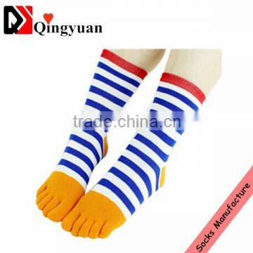 OEM colorful stripe sock girls pink blue five toe socks