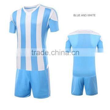 2016 Fashion Style Professional Club Soccer Uniforms Wholesale photo-4