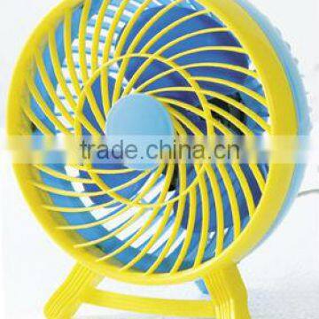 2014 Morden Design 180mm Cooling Electric Best Table Fan
