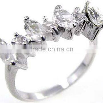 Beautiful ! WHITE TOPAZ Ring & .925 Sterling silver Ring Online Silver Jewelry Wholesaller