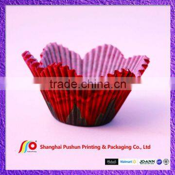 Red & Green flower type cupcake cup