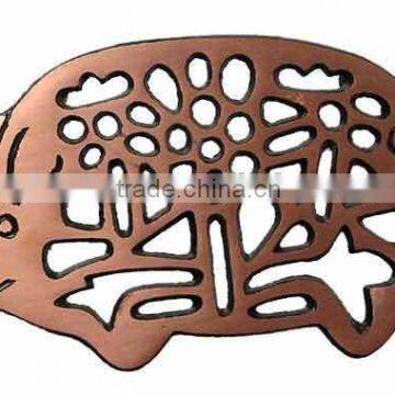 pig shape cast iron trivets