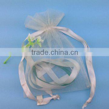 China Factory Yellow Crystal Cheap Organza Gift Bags with Logo Ribbon