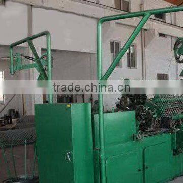 Max 4meters Width Closed Edge Cyclone Mesh Machine with two wires entry