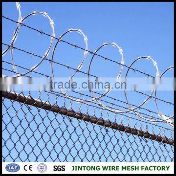 Welded Wire Fence Stainless Steel Barbed Wire Razor Wire for Sale photo-3