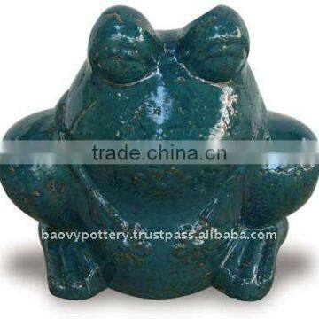 Vietnam clay animal planter