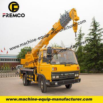 Dongfeng Chassis Truck Crane with 5 Telescopic Boom