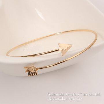 Fashion Jewelry Arrow bangle