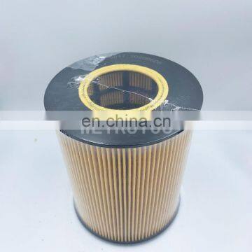 Trucks Fuel Filter HU1381X Oil Filter E13HD47 photo-5