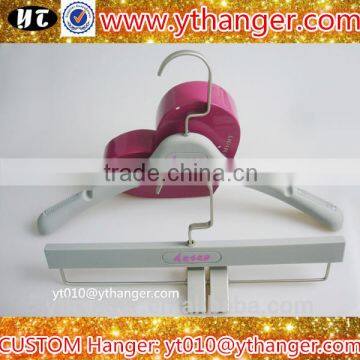 YY0523 custom logo non-slip grey rubber coated clothes plastic hanger pants hanger