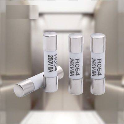 Fast-Acting Ceramic Fuse 5x25mm 6x30mm 2A to 16A with 100 Pcs Per Box