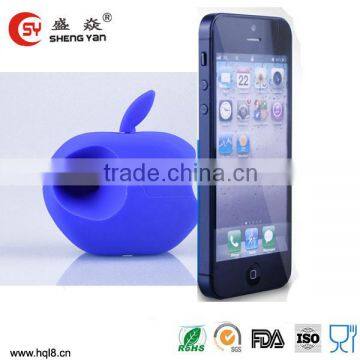 2014 fashion apple speaker mobile silicone lounder speaker