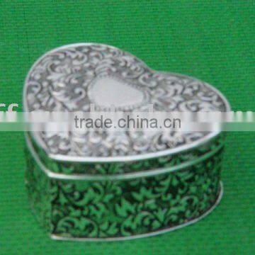 heart shape jewelry box