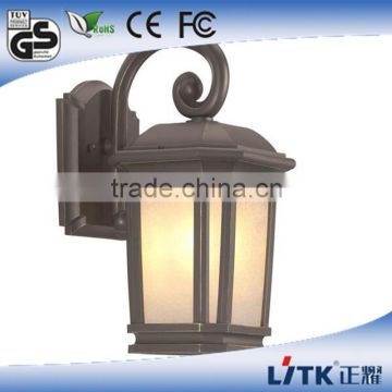 Portfolio Litshire 13.5-in H Oil-Rubbed Bronze Outdoor Wall Light