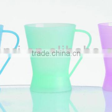 palstic pp material gifts water cup,juice cup,promotional items