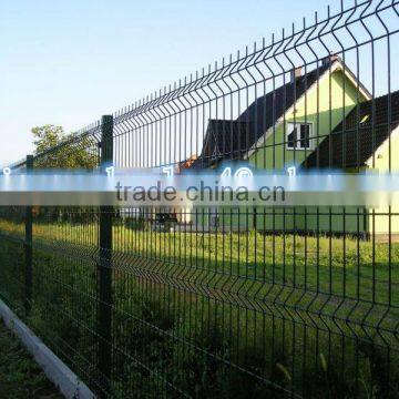 Hot sale green pvc coated welded wire mesh fence/Trellis & Gates