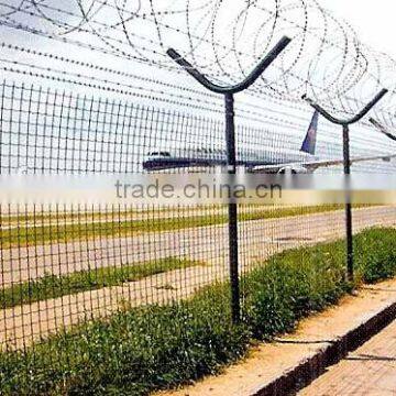 Wire Mesh Fence/airport Wire Mesh Fence/pvc Coated Wire Mesh Fence/ Welded Wire Mesh Fence/Razor Barbed Wire Fence for Airport photo-5