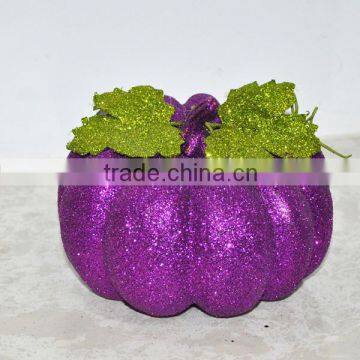 Halloween glitter with leaf pumpkin decor