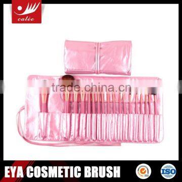 18-piece Fashion Pattern and Professional Makeup Brush Tools with Convenient Pink Pouch