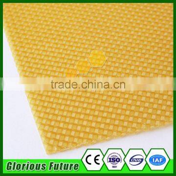 China Top Quality Comb Foundation for Bee Hive/ Beeswax Honey Comb Sheet photo-3
