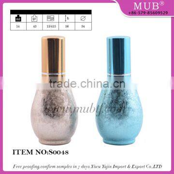 Crackle colour round shaped empty glass spray bottle with aluminum atomizer for perfume packaging