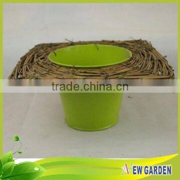 Cheap Handmade Large Different Shapes Metal Pot / Straw Basket