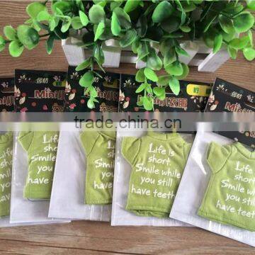 2015 green color style t shirt freshener with logo customized and scent customized