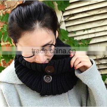 Wholesale Fashion Popular Button Lady Knitted Scarf photo-4
