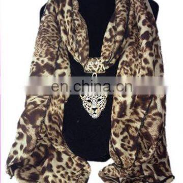 Luxurious womens fashion leapard printed jewelry scarf with