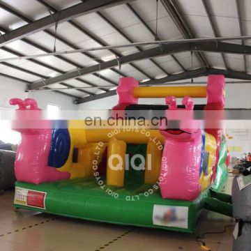 small Animal obstacle inflatable with blocks and climbing wall