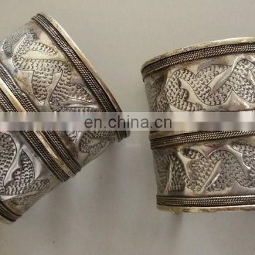 (KBV-0100) Kuchi Vintage Cuff, Turkman Carved Cuff. Kuchi Jewellery, Afghan Jewellery