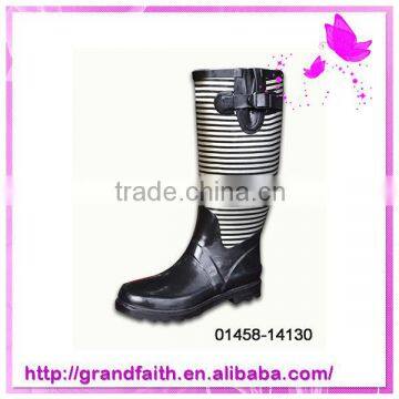 2014 good quality new boy rain boot