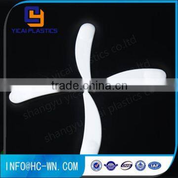 White Clear Recycled Plastic Face Mask Cream Spoons