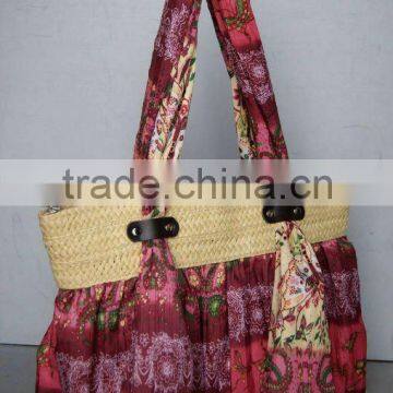 fabric+grass handbag