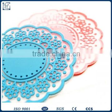 cheap round clear laser cut plastic placemat